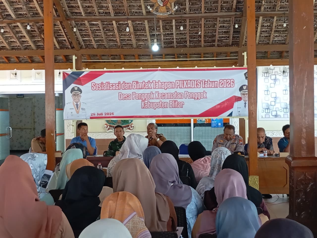 Sosialisasi dan Bimtek Tahapan Pilkades Digelar di Desa Ponggok, 64 Petugas Pantarlih Siap Lakukan Pendataan Pemilih
